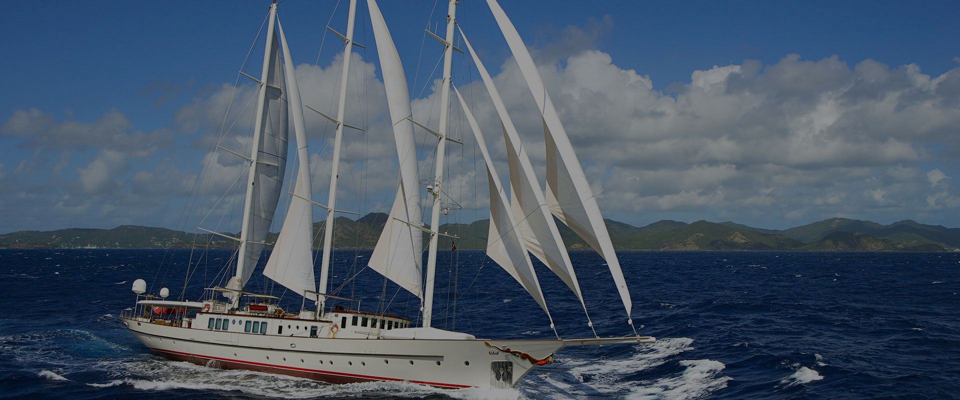 CLASSIC SAILING YACHTS