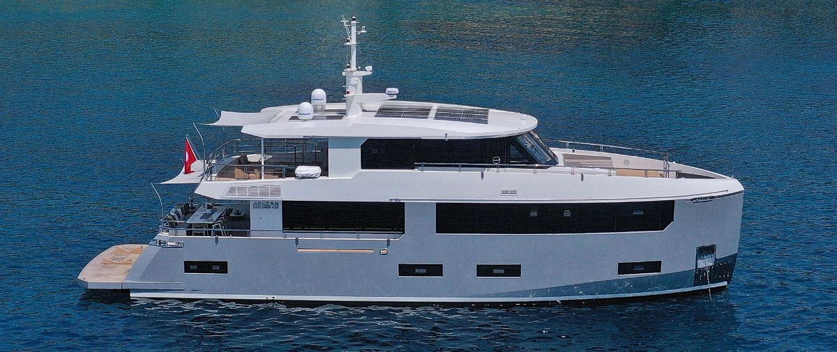 AEGEAN EXPLORER M26